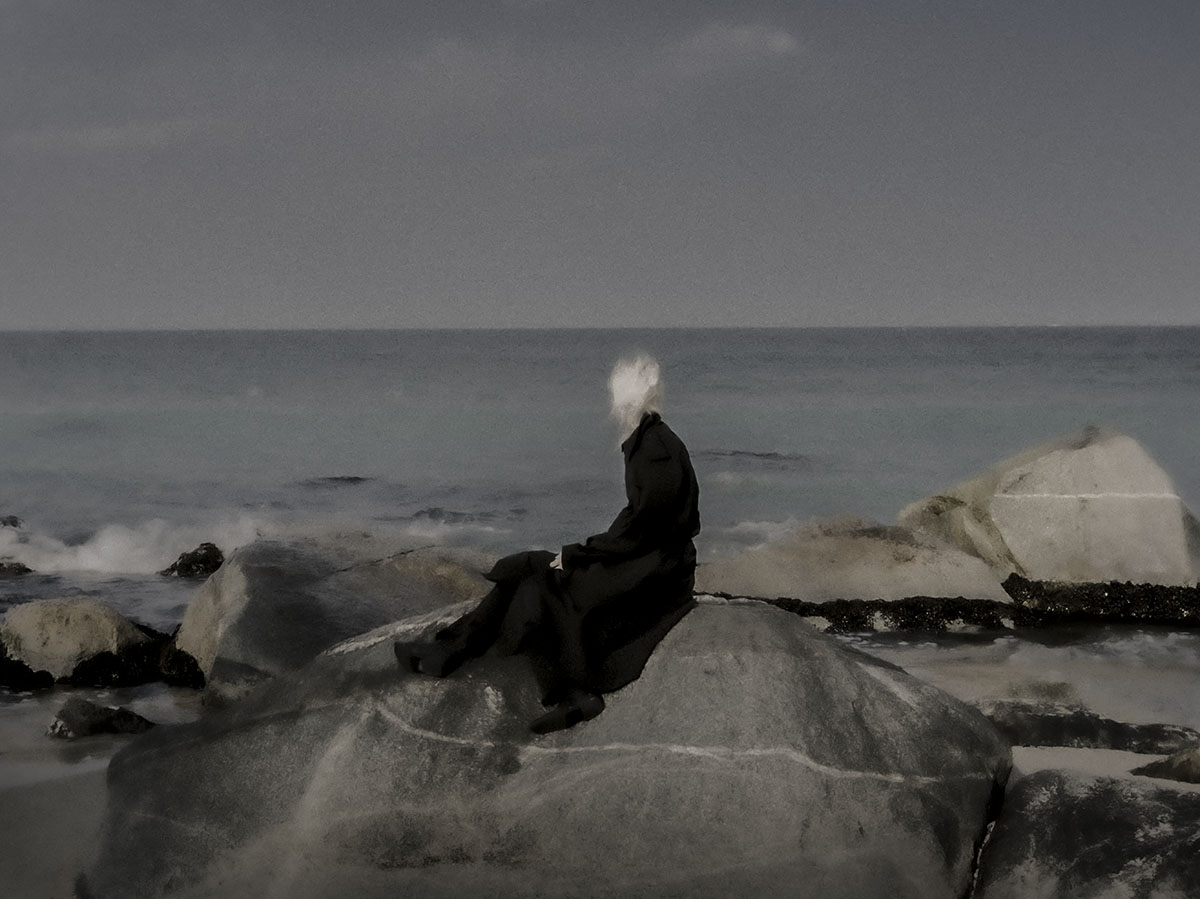 Photograph from L'ETRANGER
