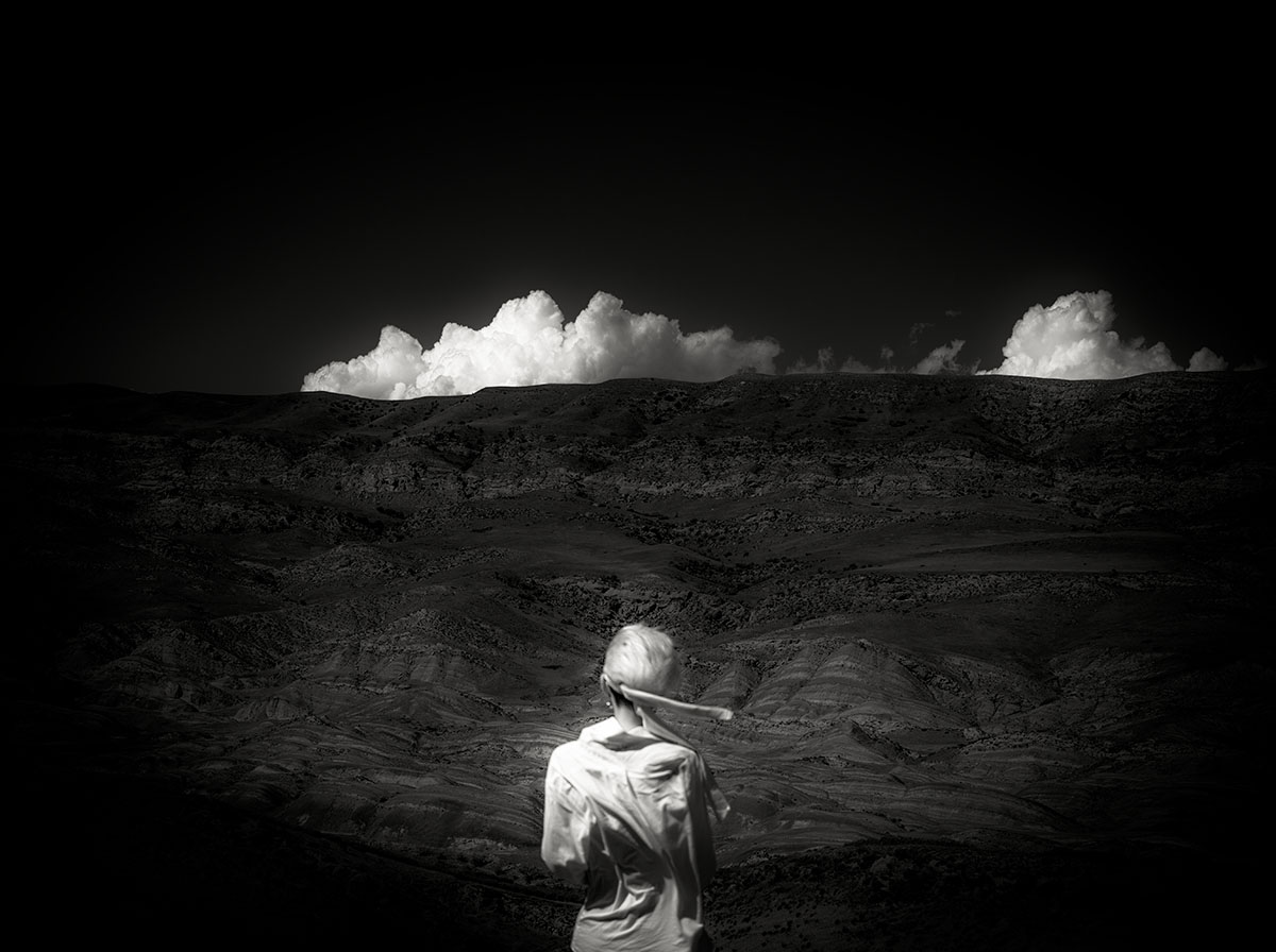 Photograph from L'ETRANGER