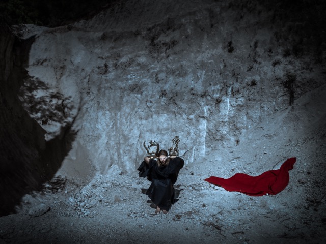 Photograph from THEORIA